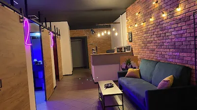 ️ ️ Solarium i Stylizacja rzęs - Słońce Manhattanu / Kutno